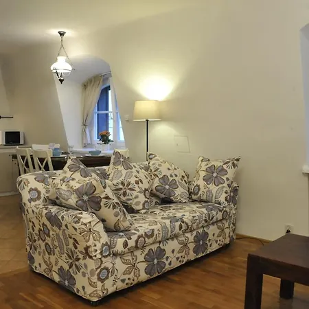 Milotu - Uniwersytecki Apartment